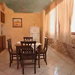 La Manta Guest House